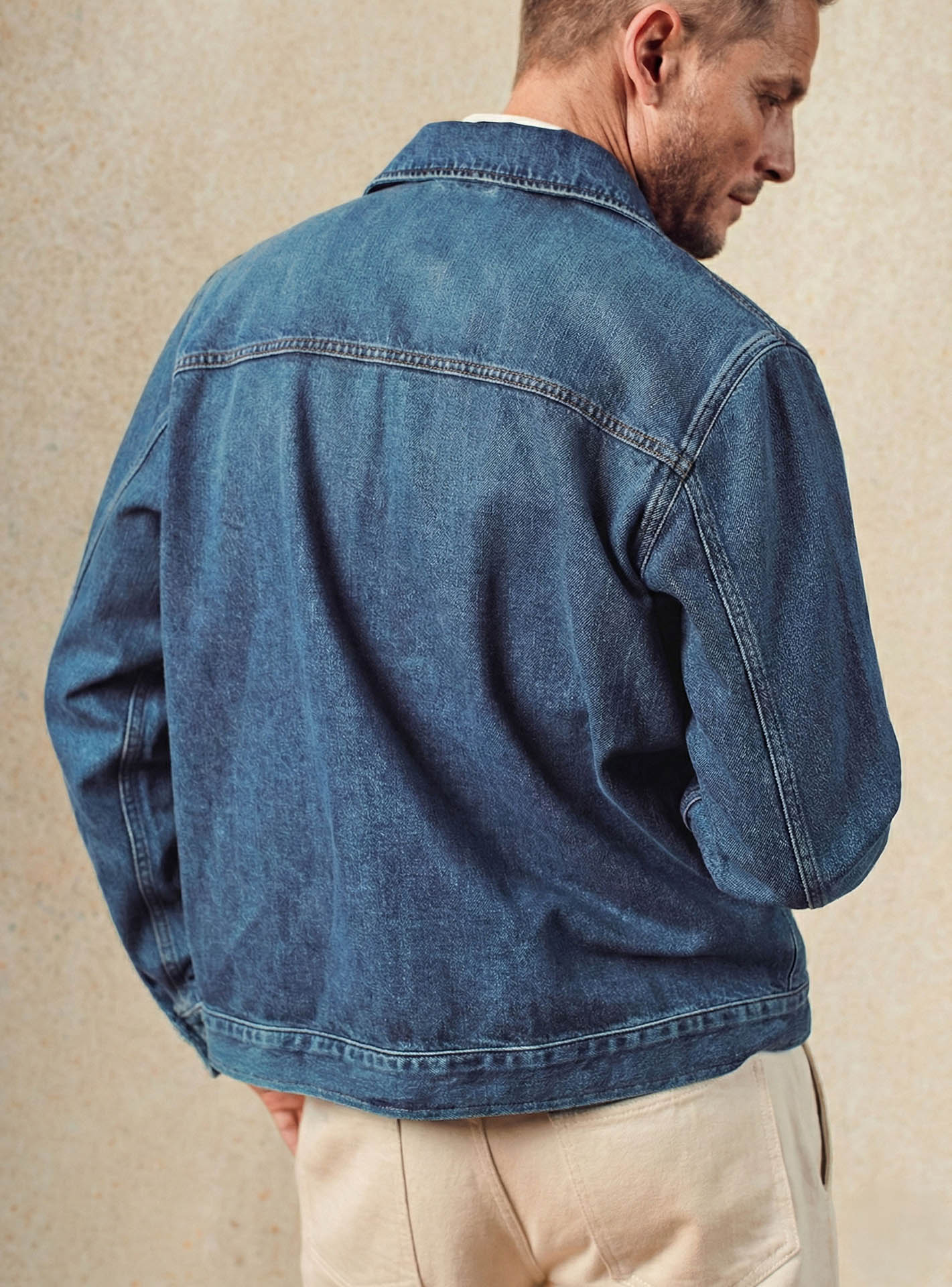 Blouson Bruce Double Stone –  Blouson 100% coton bleu jean avec col chemise  et volume ample boxy – plan taille