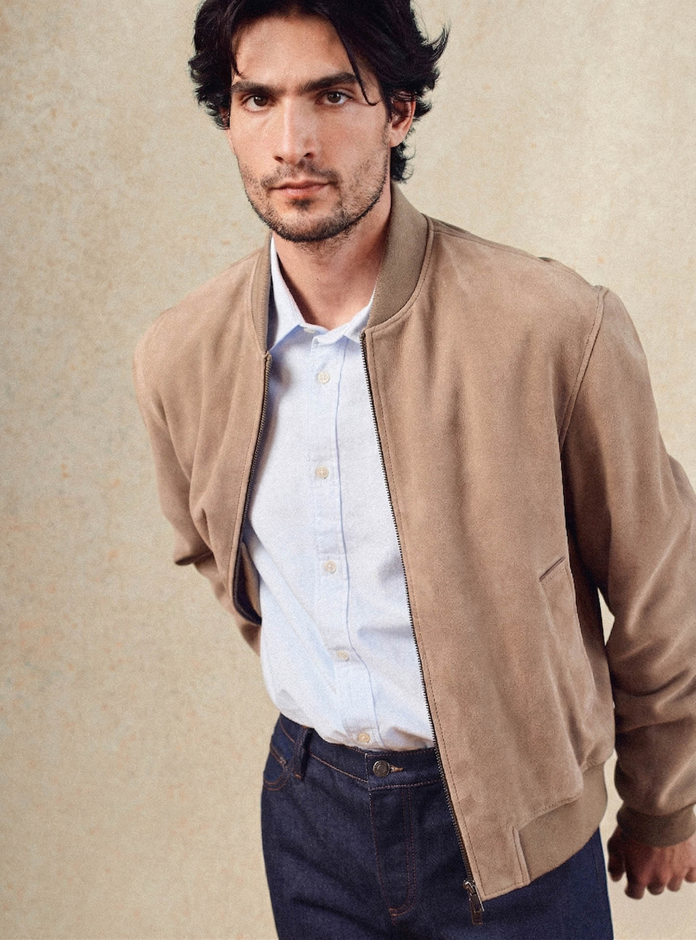 Chemise Robin Cloud –  Chemise 100% coton bleu clair avec coupe casual et boutons en bio résine - plan taille 