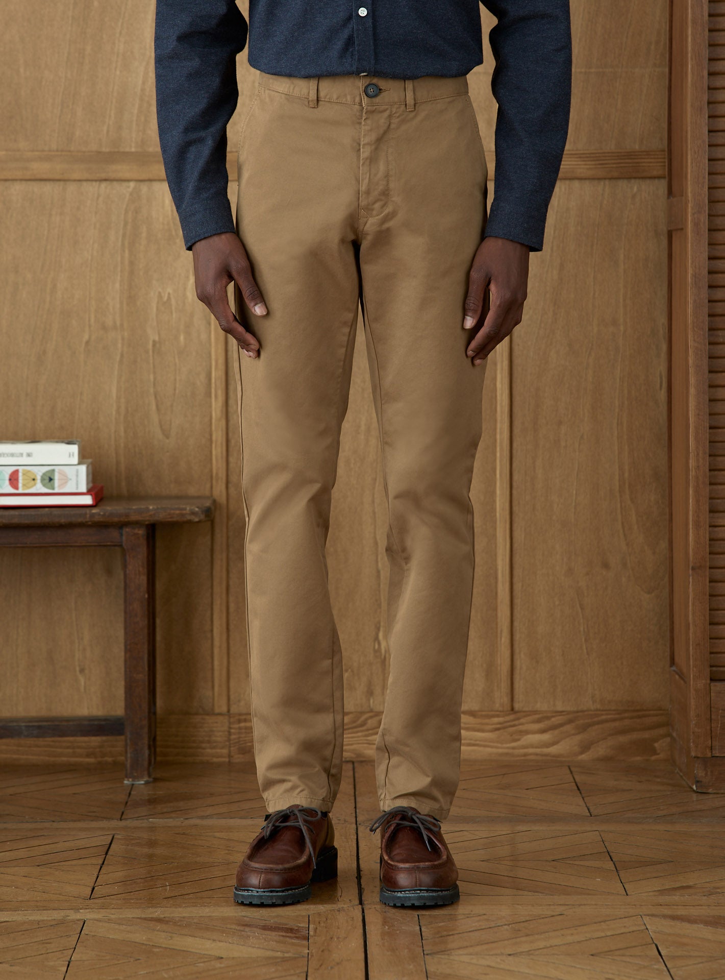 Chino Ajusté Charles Marron Cinnamon-1