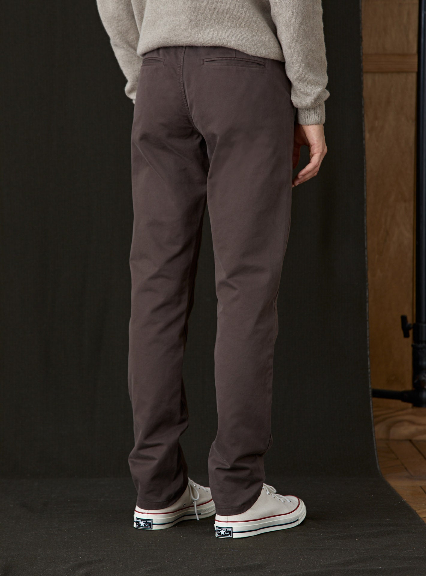 Chino Classique Paul Coffee-5