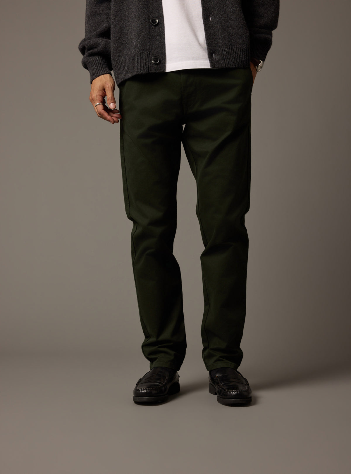 Charles Evergeen Chinos-2
