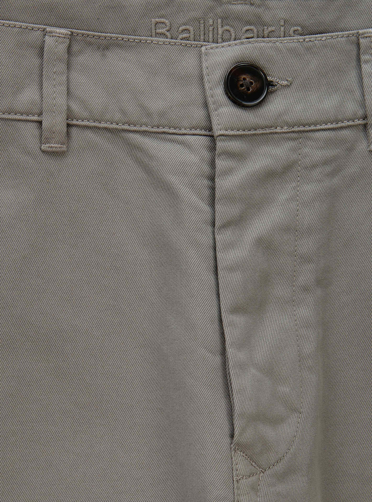 Chino Paul Lave