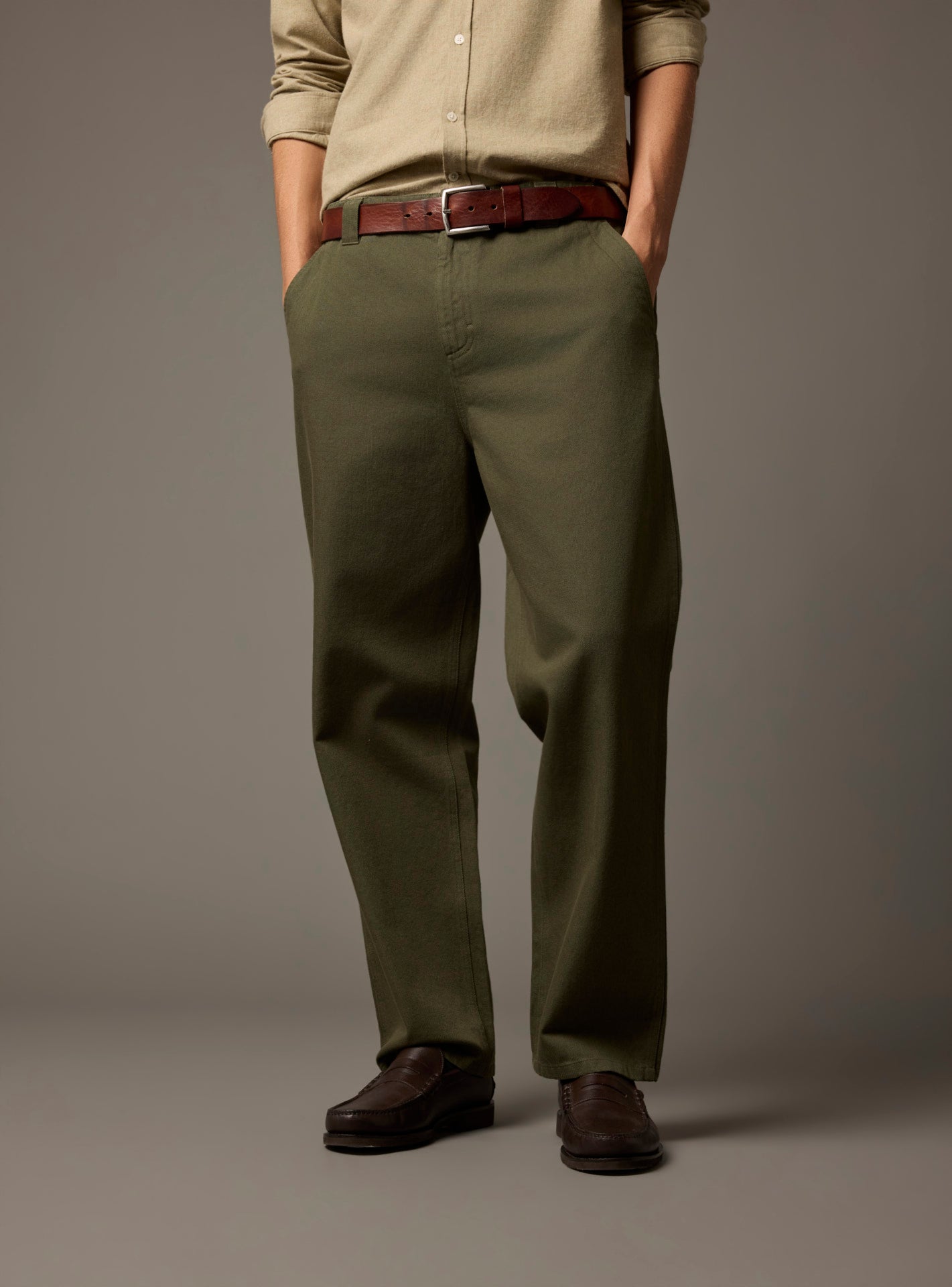 Ulysse Dark Khaki Chinos-2