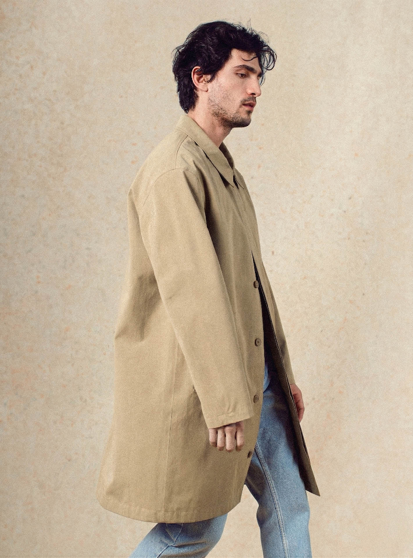 Imperméable Hadrien Osier – Imperméable 72% coton 27% nylon beige trench coat avec capuche et col chemise - plan taille 