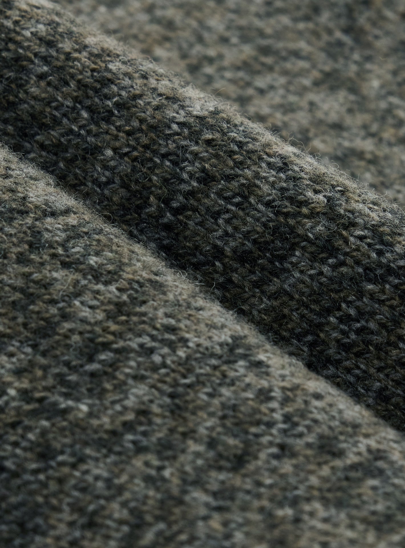 Eddie Mixed Khaki Pull