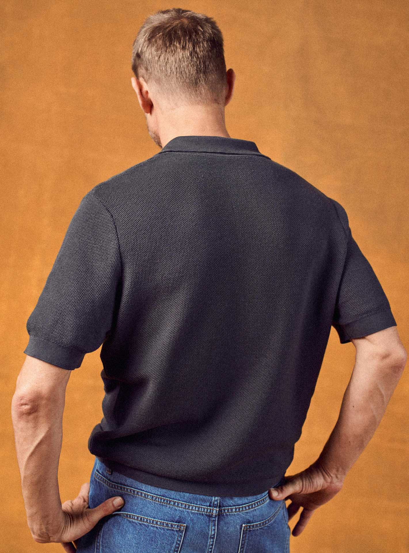 Pull Otto Anthracite