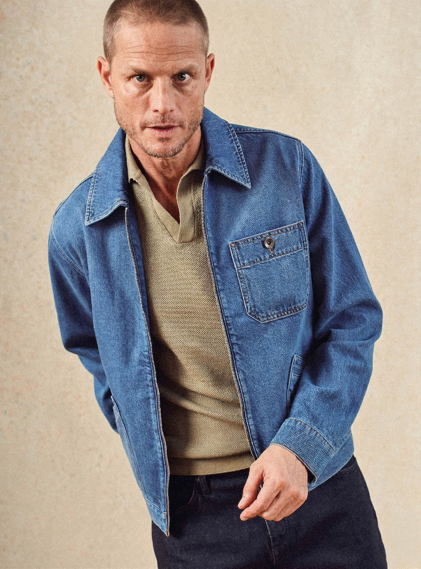 Pull Otto Lichen – Pull 100% coton vert clair avec col polo et maille fine - plan taille