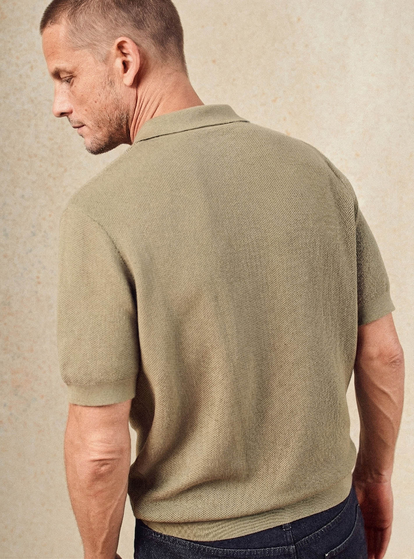 Pull Otto Lichen – Pull 100% coton vert clair avec col polo et maille fine - plan taille