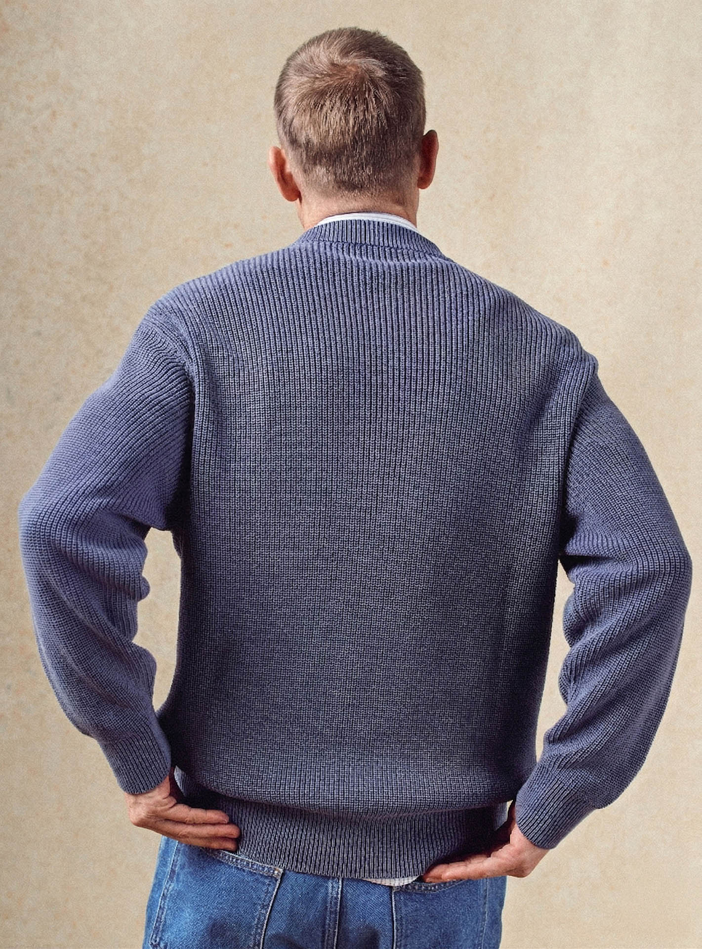 Pull Nino Navy - pull 100% coton bleu marine ample avec col rond et côtes anglaises - plan taille