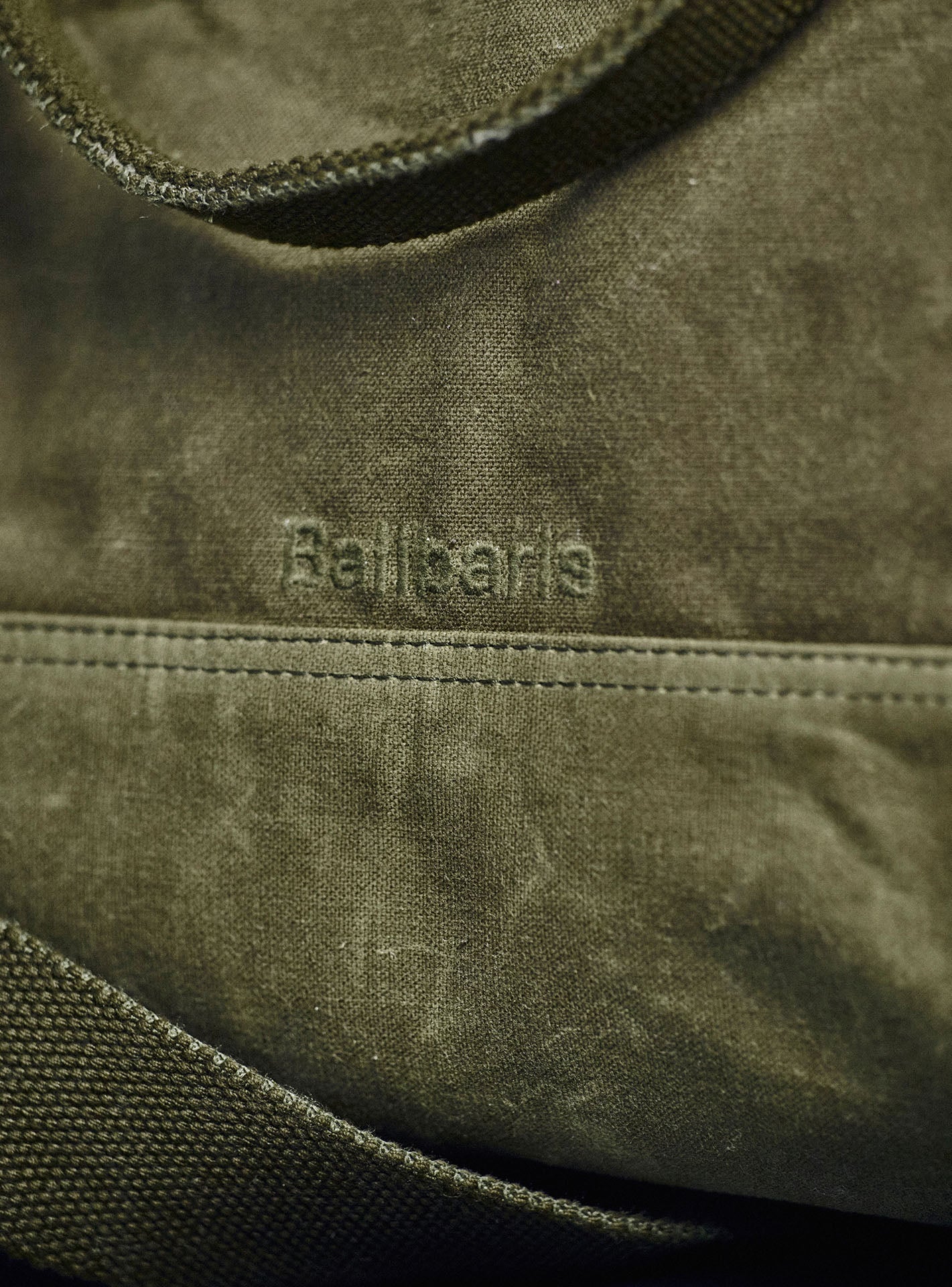 Russell Khaki Bag-2