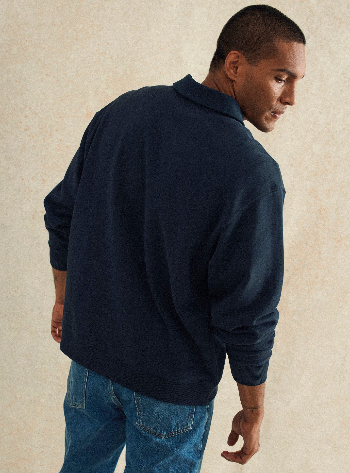 Edgar Navy Sweatshirt